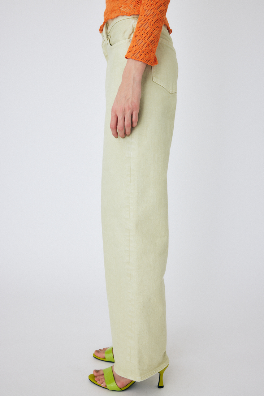 大人上品なおすすめコーデ COLOR LOWRISE 90S STRAIGHT JEANS MOUSSY | パンツ